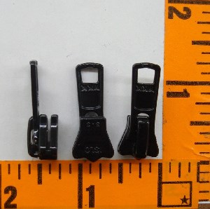 5 Tooth Locking Single Tab Slide Black